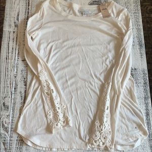 American eagle long sleeve shirt